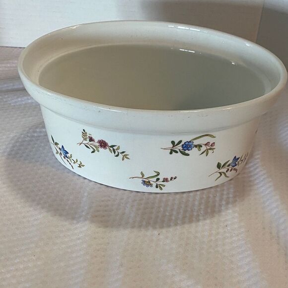 BIA Cordon Bleu Versailles 1.5qt
Casserole Baking Dish - Picture 6 of 9